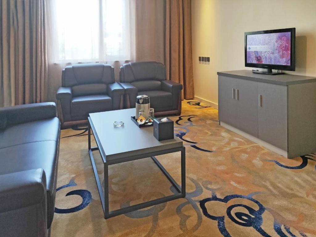 Chonpines Hotels- Shijiazhuang Fangbei Ershilipu  Exterior foto